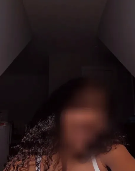 Carina, 20