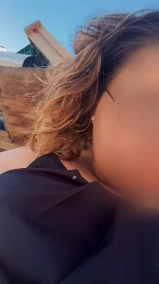Christina, 27
