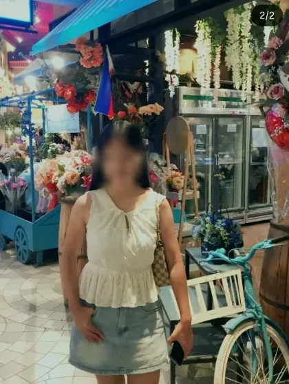 Elif, 20