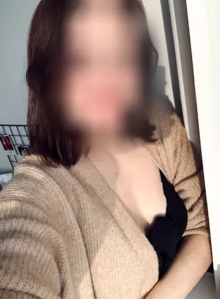 Katrin, 30