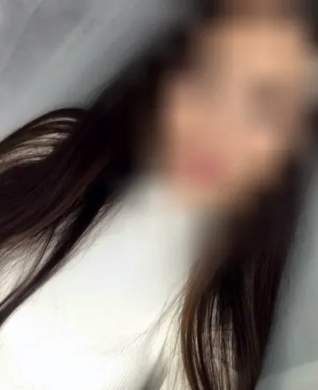 Merve, 27