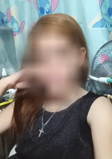 Mirela, 32