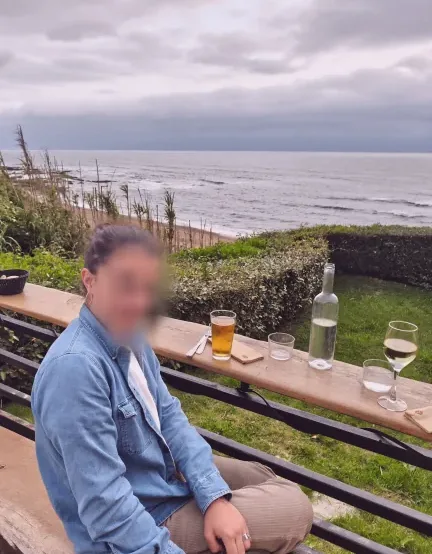 Miriam, 25