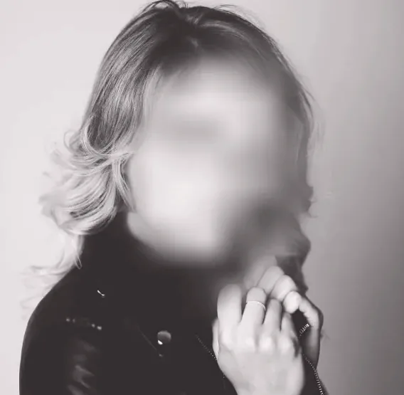 Miriam, 33