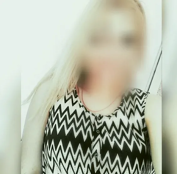 Nele, 29