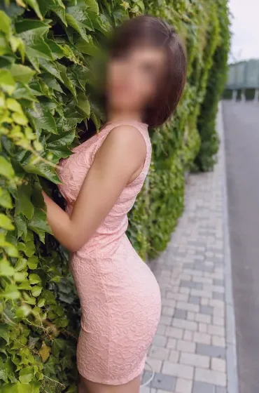 Sophia, 35