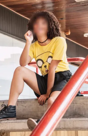 Valerie, 28